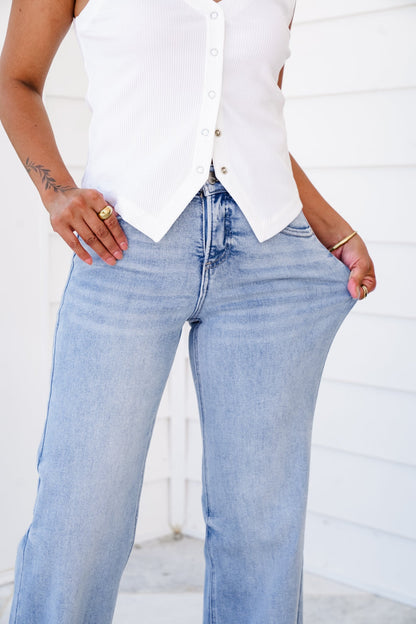 Vintage Wash Plus-Size Jeans -Stretchy, Straight Leg & Butt-Lifting Fit